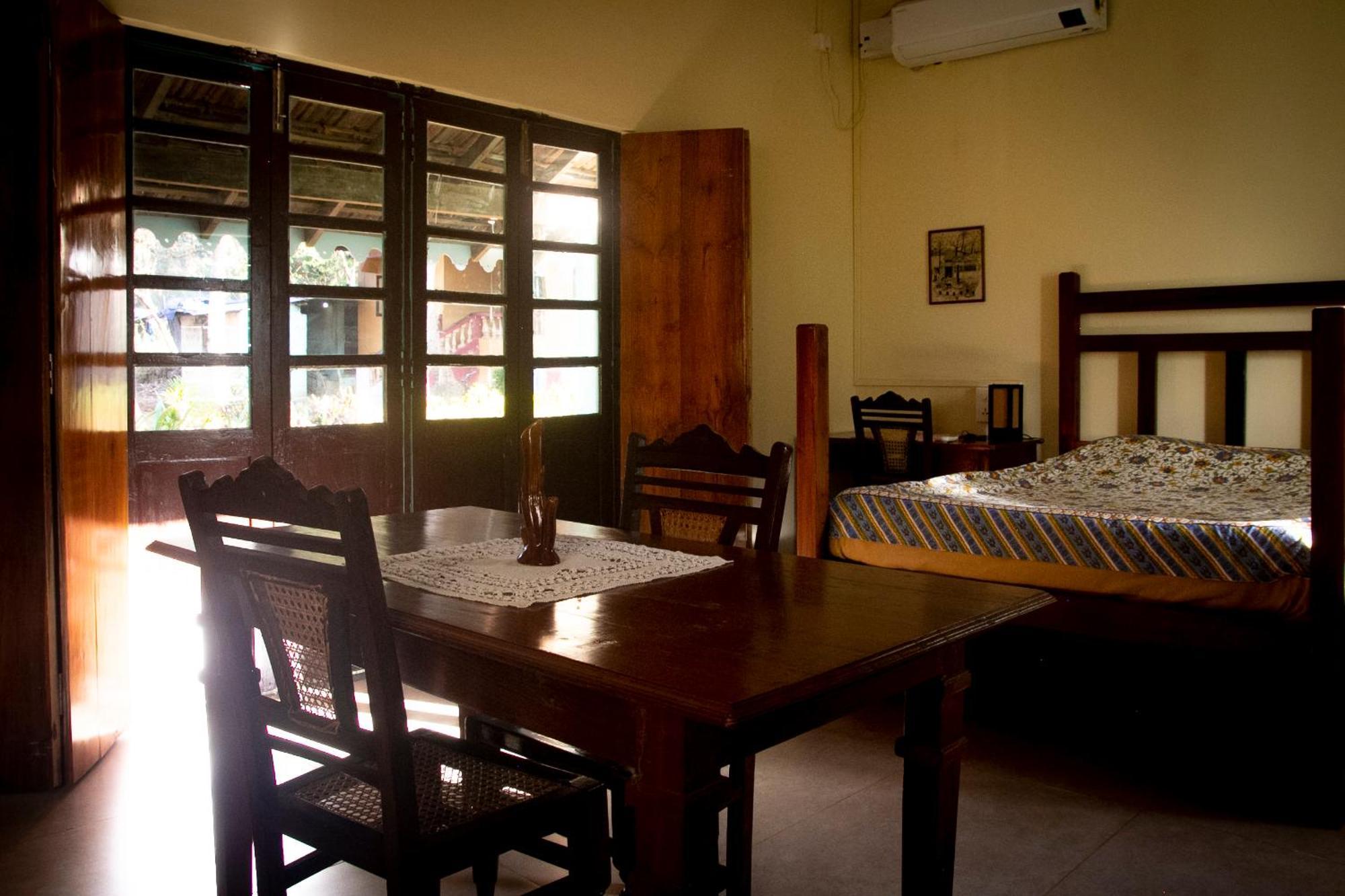 The Bungalow Bogmalo An 1880 Indo Portuguese Heritage Beach Villa South Goa Εξωτερικό φωτογραφία