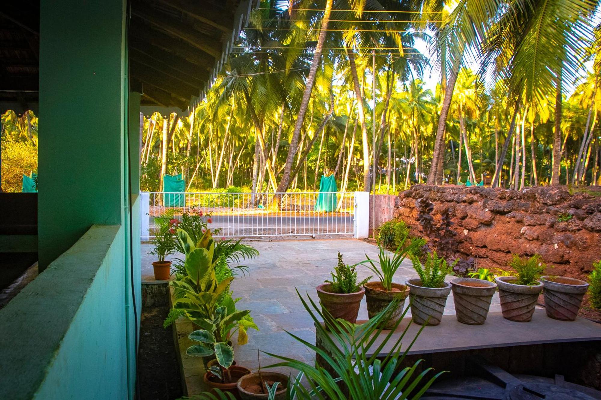The Bungalow Bogmalo An 1880 Indo Portuguese Heritage Beach Villa South Goa Εξωτερικό φωτογραφία